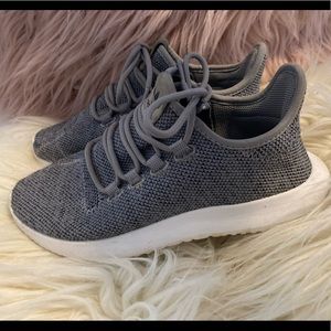 ADIDAS TUBULAR SHADOW